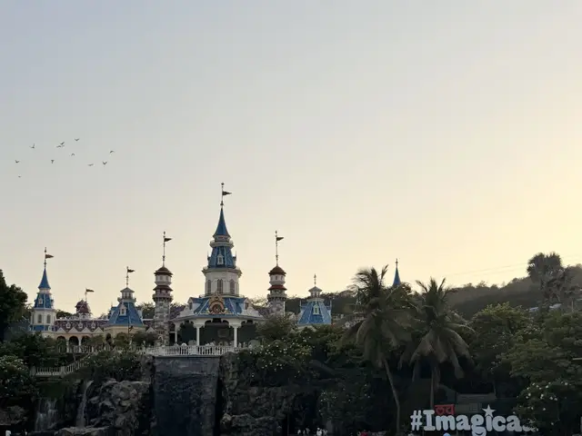 Weblancer Technologies team trip to Imagica, photo 1